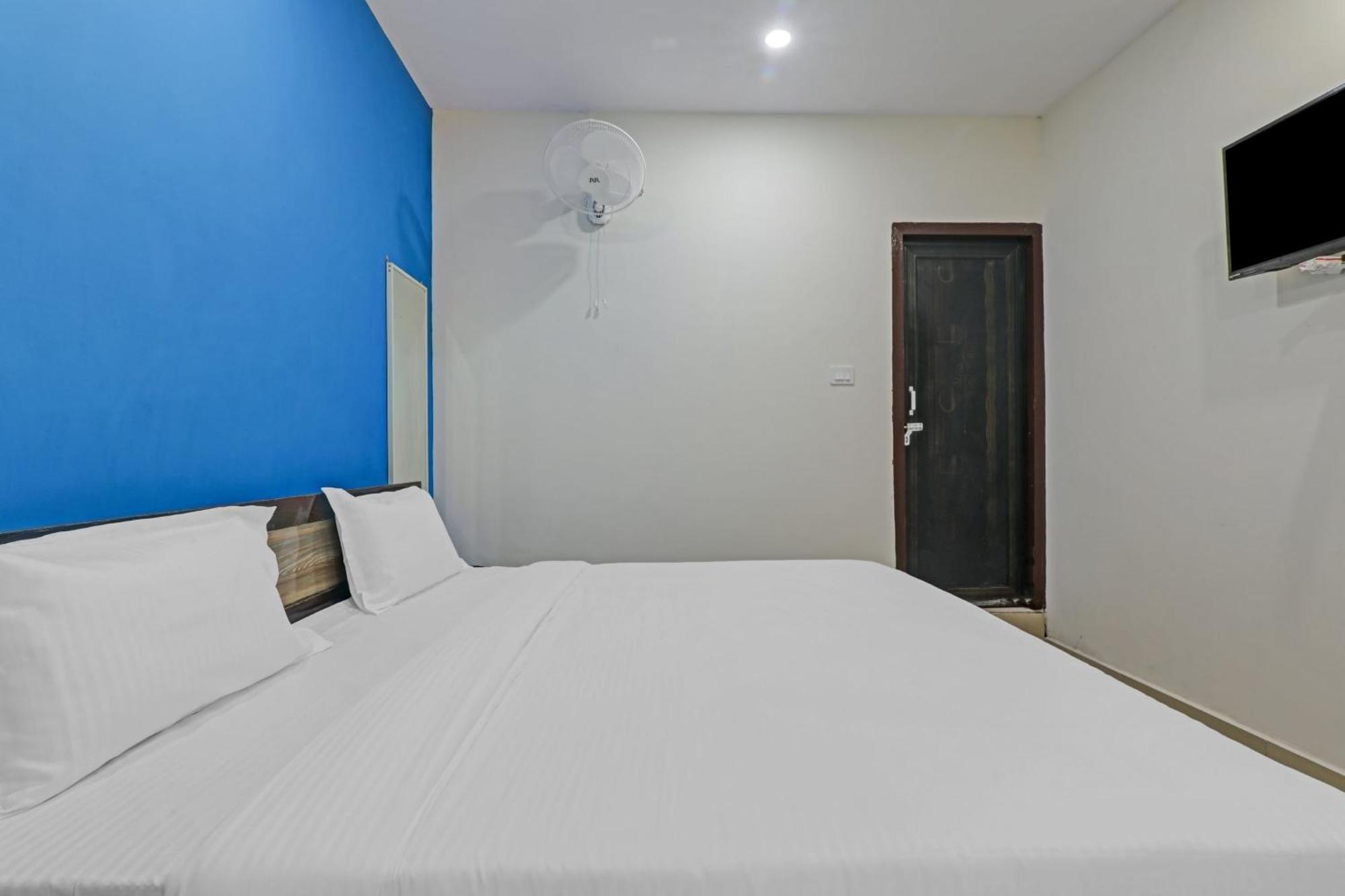Hotel O Rudra Palace Near Phoenix United 3*